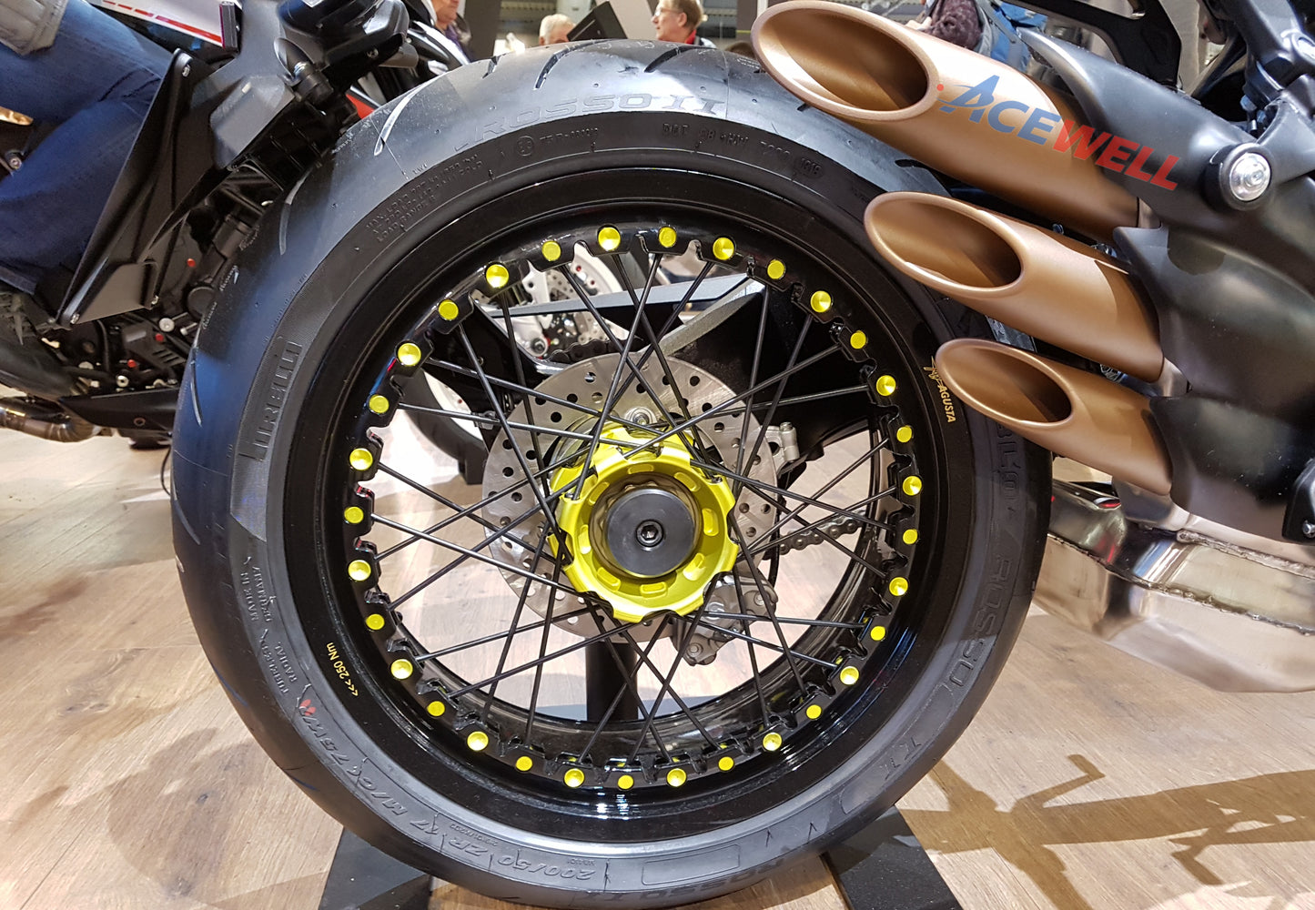 Kineo Wheels für MV Agusta Superveloce 800 2020>>